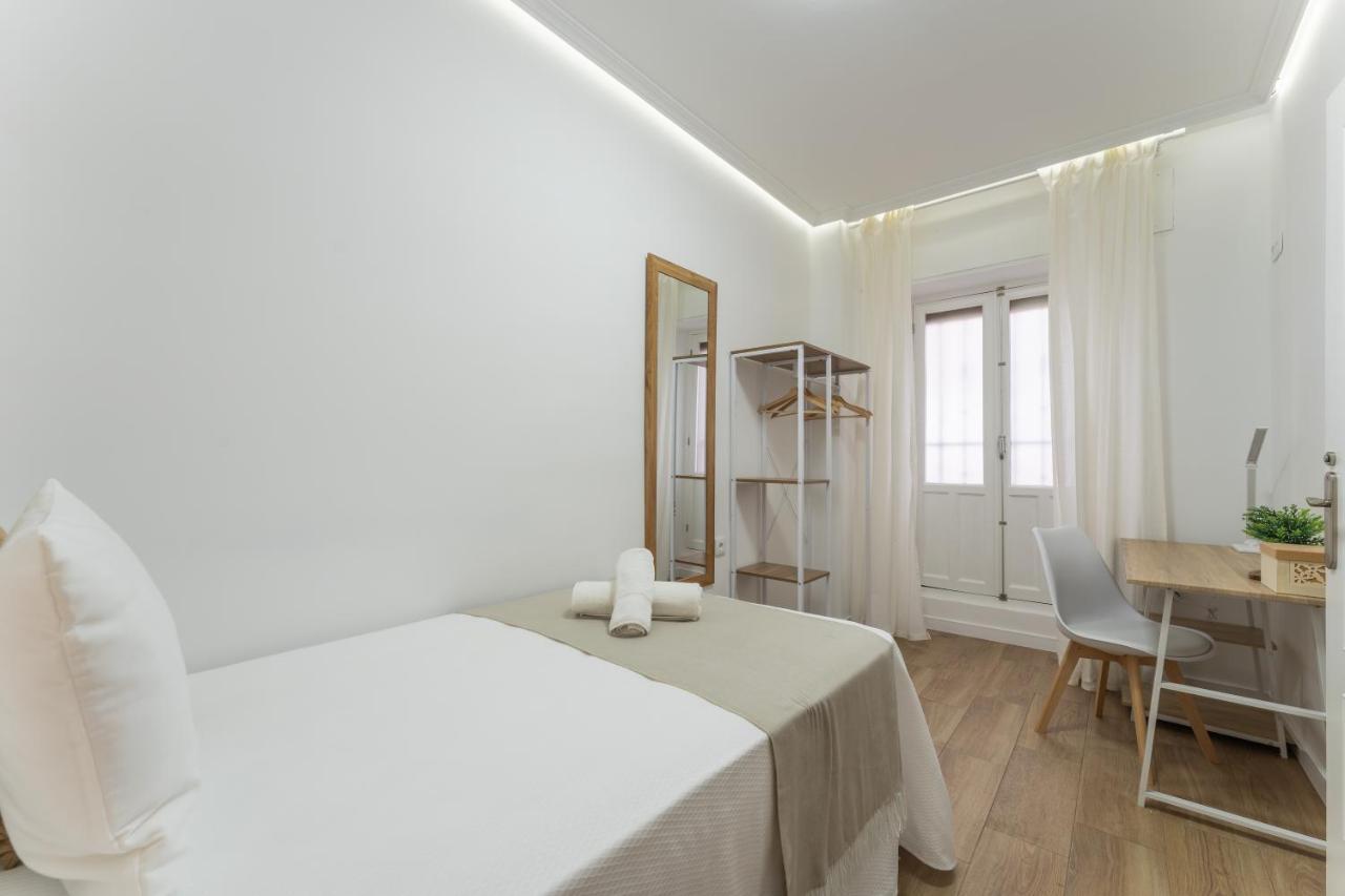 Casa Augusto - Junto Al Teatro Romano, Con Garaje Mérida Luaran gambar
