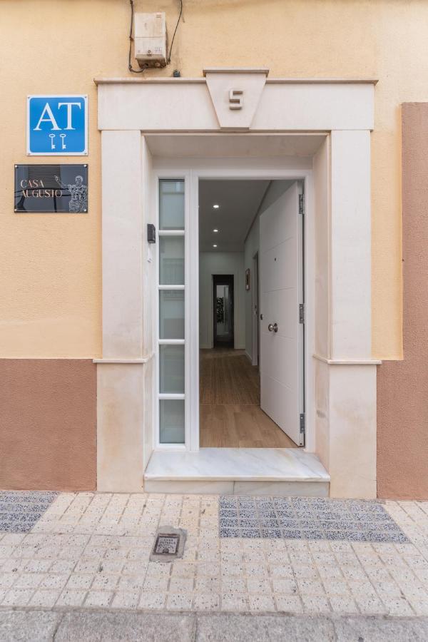 Casa Augusto - Junto Al Teatro Romano, Con Garaje Mérida Luaran gambar